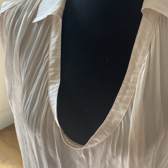 Off white Vince sleeveless blouse size 10 - Picture 6 of 11